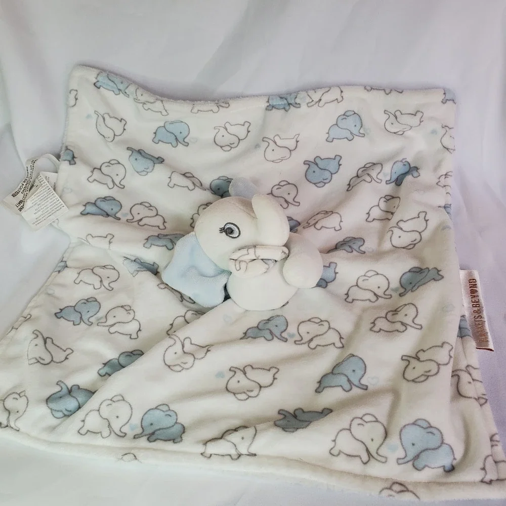 Blankets and Beyond Blue White Gray Elephant Baby Lovey‎ Security Blanket